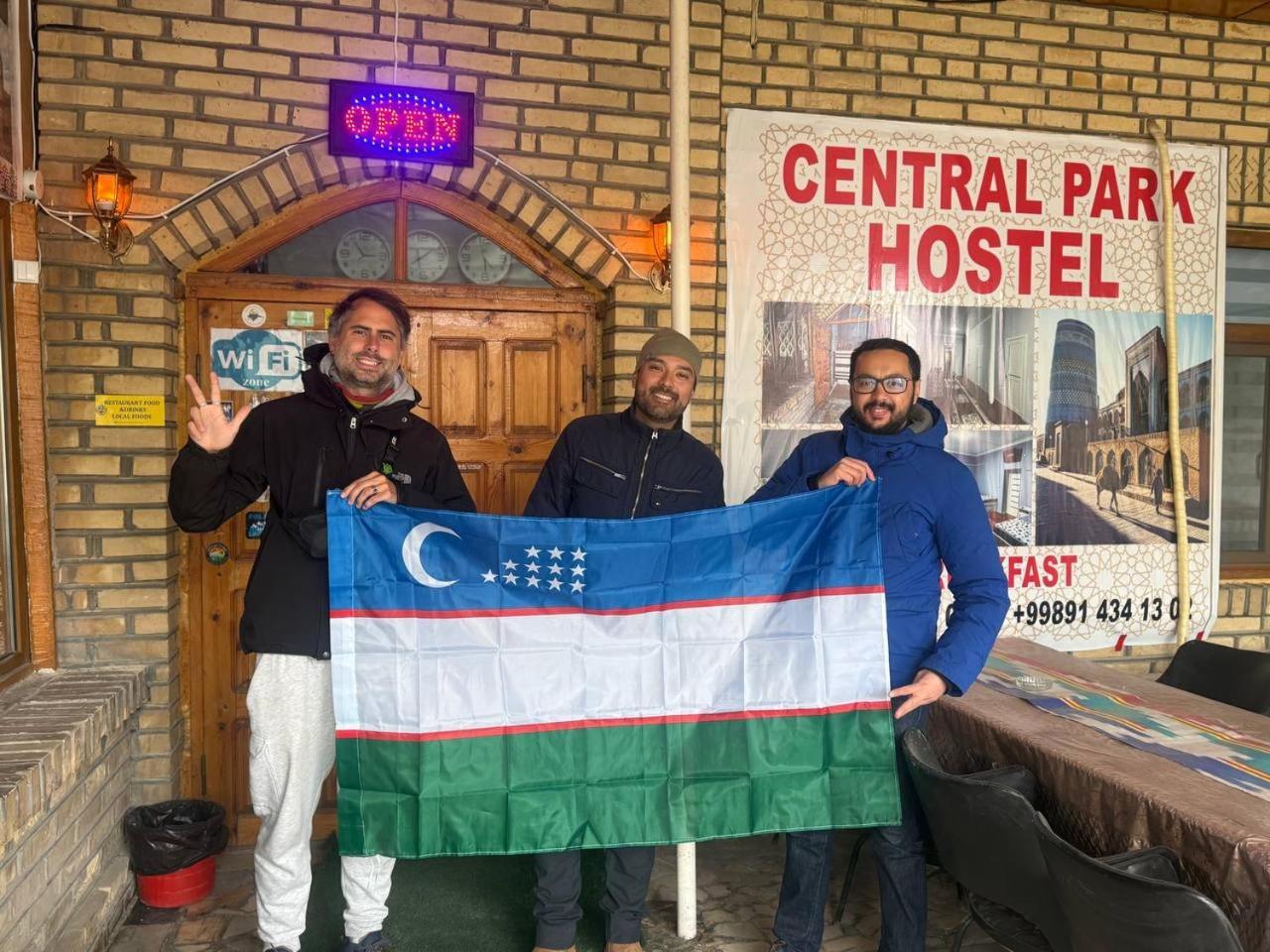 Central Park Hostel Хива Экстерьер фото