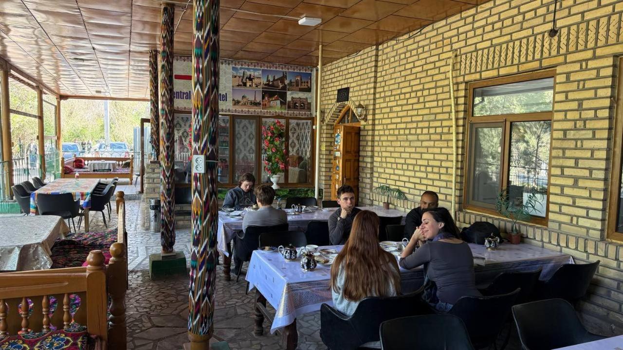 Central Park Hostel Хива Экстерьер фото