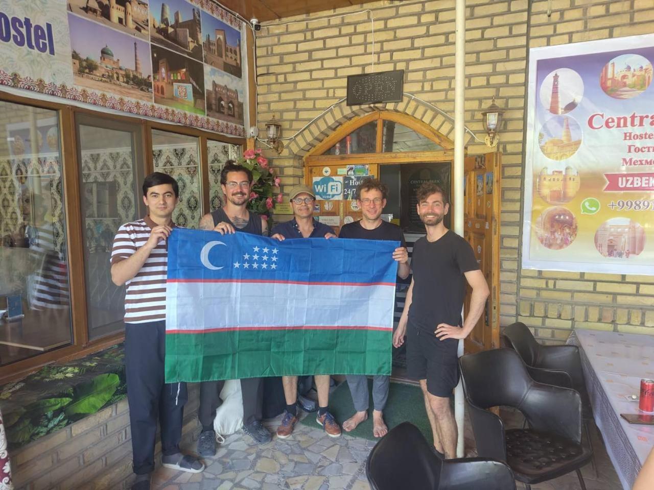 Central Park Hostel Хива Экстерьер фото